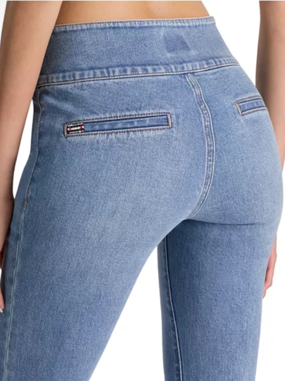 Alice + Olivia Hot Mid Rise Jeans - Picture 4 of 13